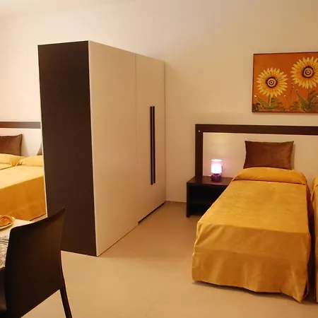 فندق مبيت وإفطار Fiera Maglo' 2*